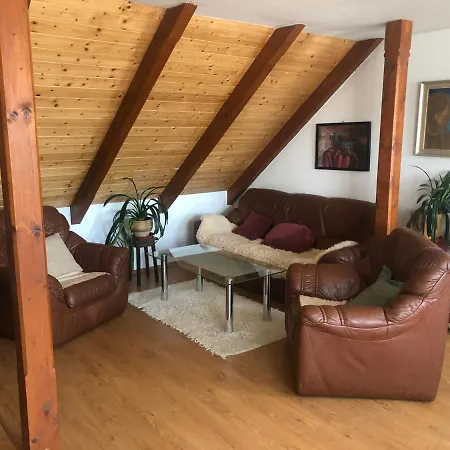 Pod Haniperkem Gasthof 3*
