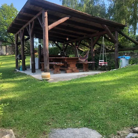 Guest house Ubytovani Pod Haniperkem 3*